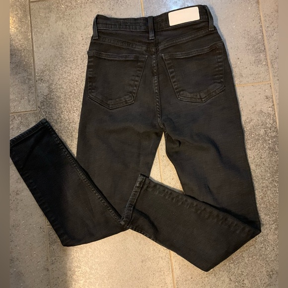RE/DONE
High-Rise Ankle Cropped Jeans in Black99. Size 25. EUC - Picture 11 of 15